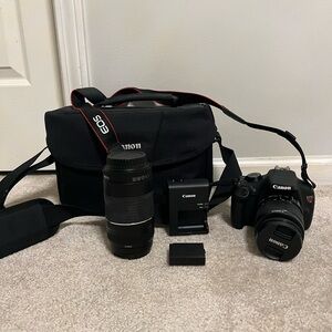 Canon Rebel T5 Black DSLR Camera Set with Bag